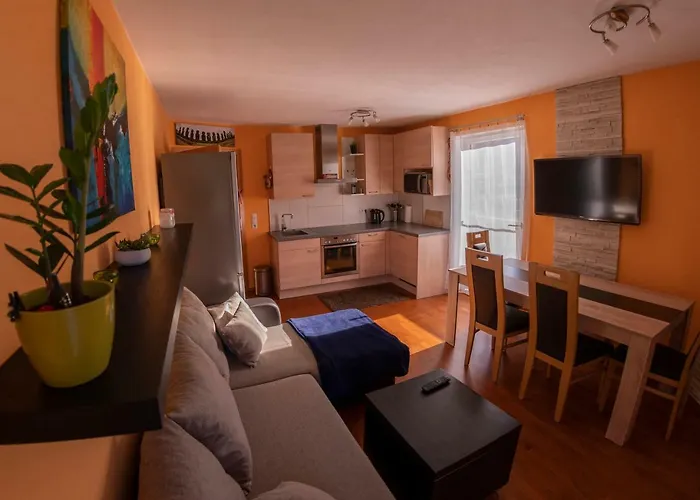 Powderia Family & Freelance In The Centre Of Amade Apartment